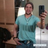 yovany347 chico soltero en Fairview