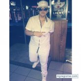 yaseramirez21 chica soltera en Palm Beach