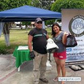 Costurera. Conocer amiga para poder