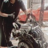 Reparo autos. Busco conocer gente.