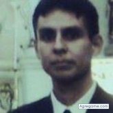 Busco pareja. Mujer joven. Saludable y