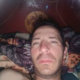 Electricista. Busco mujer seria entre 20