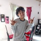 Busco pareja. Mujeres. Divertido. Viajar