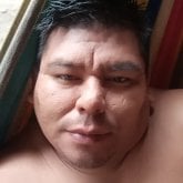 Buscó amigos para socializar la vida.