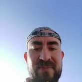 Busco chatear. Amistades!!. . .