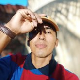 Estudiante. Busco conocer gente. Busco