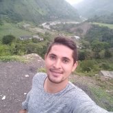 Plomero. Busco pareja. Personas de buen