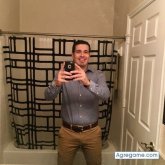 Busco conocer gente. Mujeres. Alegre.