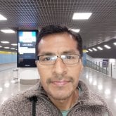 Empleado. Busco mujeres trigueña normal