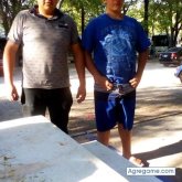 Busco conocer gente. Averigualo.