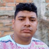 Busco pareja. Megustan.