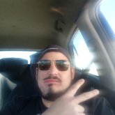 Busco conocer gente. Mujeres solteras.