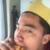 Busco ligar. Amigas. Bueno. Todo.