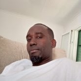 Cocinero. Busco conocer gente. Buscó