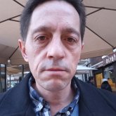 Busco ligar. Mujeres mayores. Una