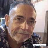 Encuentra Hombres solteros en Archidona