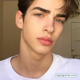 Busco ligar. Mujeres lindas. Apuesto. De