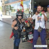 Busco chatear. Mujer. Normal. Vivir.