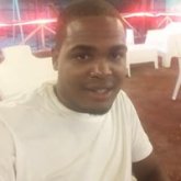 Chofer. Busco pareja. Mujeres. Hombre.