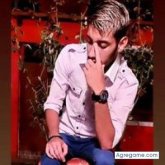 Busco conocer gente. Lo que sea ni me