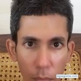 Lic Microbiología. Busco pareja.