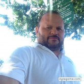 Jonathan Rosales