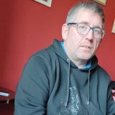 Busco conocer gente. Conocer gente y