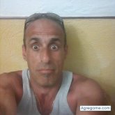 hombremalo chico separado en Gandia