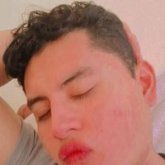 Busco conocer gente. Amistad.