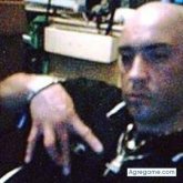 Agente de ventas. Busco pareja. Conocer