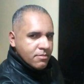 De todo un poco. Busco pareja. Busco y