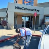 Busco ligar. Mujeres atrativas. Guapo.