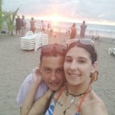 Bartender. Busco ligar. U a chica para