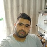 Busco ligar. Busco hacer amigos.. Una