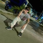 Mujeres mayores de 18 solo mujeres. Soy