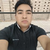 Mujeres para salir y conocer lugares.