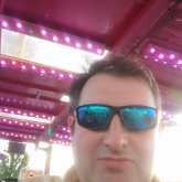 Busco ligar. La mujer para algo serio.