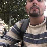 Divertime  muy decurtido alegre muy