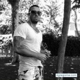 Busco conocer gente.