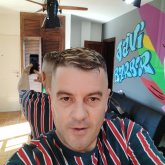 robertotuyio chico soltero en San Martin Del Tesorillo