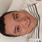 Busco hacer amistades.