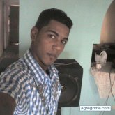 overankel chico soltero en Chandler