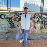 Joven delgado y guapo. Chico joven en