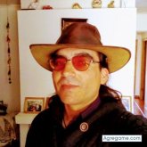 Darwin_39 chico separado en San Carlos