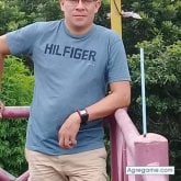 Encuentra Hombres solteros en Ciudad Sandino