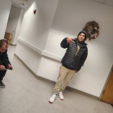 Busco pareja. Una chica para practicar.