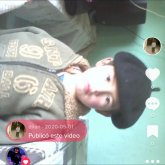 Nada. Busco ligar. Busco a alguien para