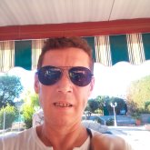 jumillani chico separado en Jumilla