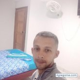 Busco pareja. Mujer. Responsable.