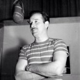 Trabajo. Conocer a personas y mujeres